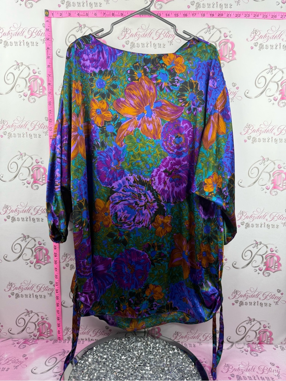 Vintage dress or long shirt shiny Vibrant Floral Satin Tunic Top Purple & Green